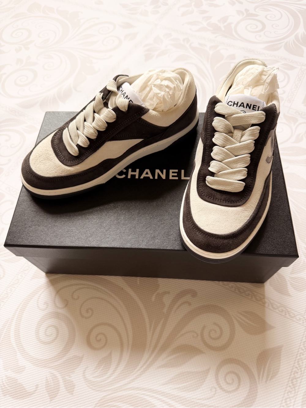 CHANEL Black and Cream Low-Top Men’s Sneakers - Picture 1 of 10